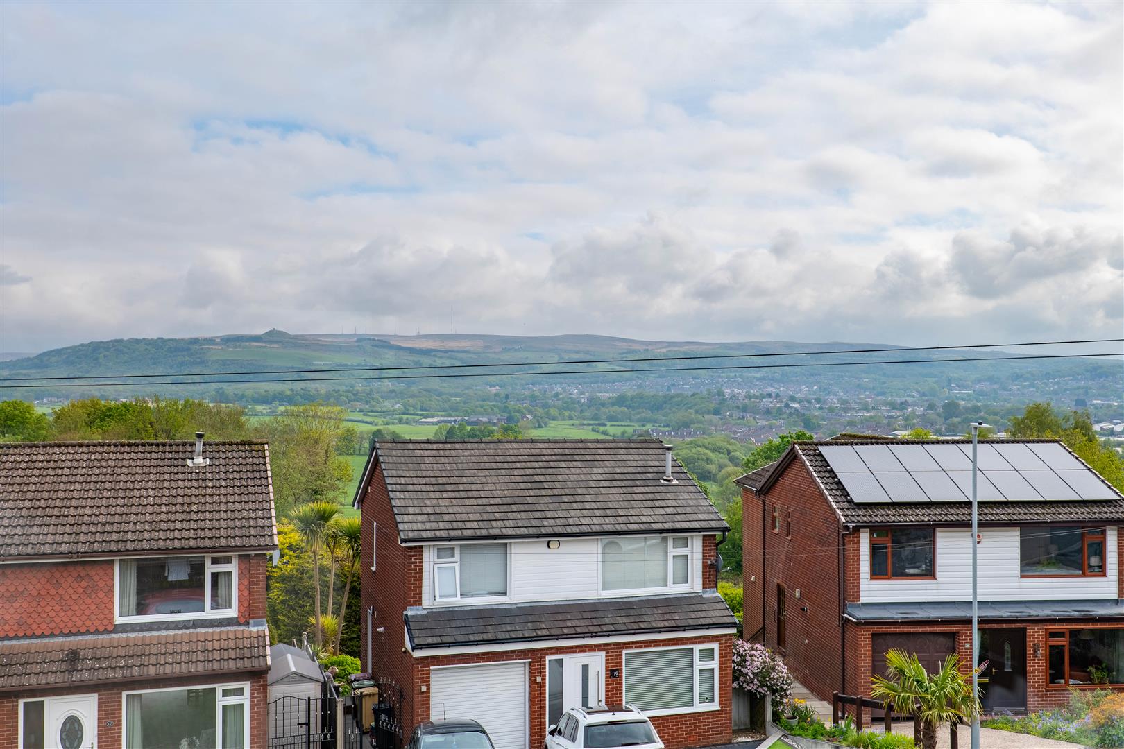 3 bed property in Fryent Close, Bolton
